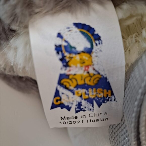 Stuffed Plush Elephant Backpack with Adjustable Straps Zipper on His Back EUC - Picture 9 of 10